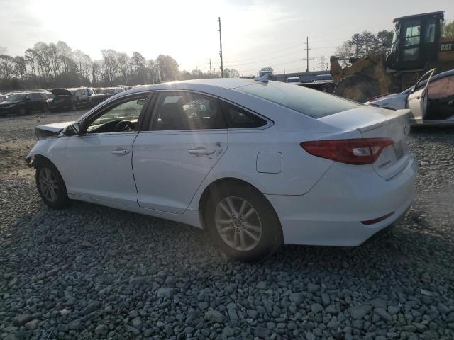 5NPE24AF5FH196569 - 2015 HYUNDAI SONATA SE WHITE photo 2