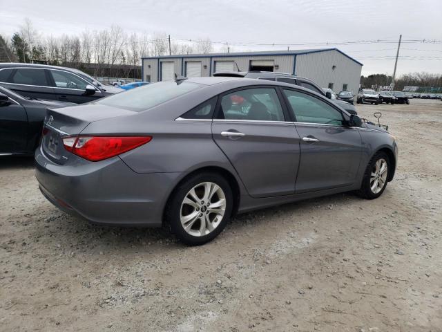 5NPEC4AC0BH271658 - 2011 HYUNDAI SONATA SE GRAY photo 3