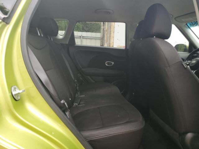 KNDJN2A2XJ7889710 - 2018 KIA SOUL GREEN photo 10