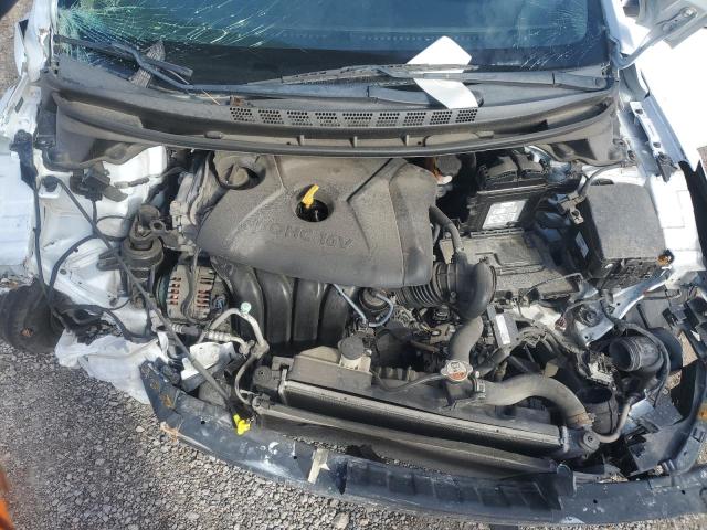 5NPDH4AE3GH713595 - 2016 HYUNDAI ELANTRA SE WHITE photo 11