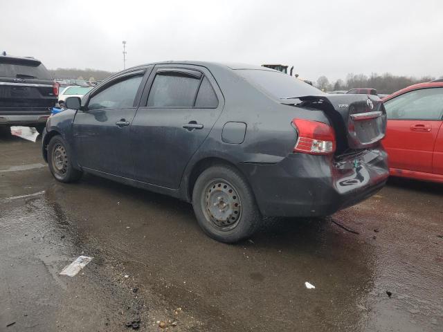 JTDBT923681231535 - 2008 TOYOTA YARIS GRAY photo 2