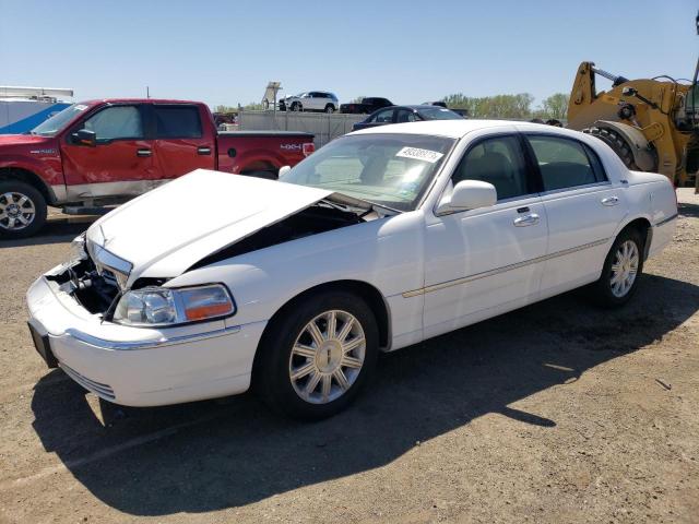 2LNHM82V99X631578 - 2009 LINCOLN TOWN CAR SIGNATURE LIMITED WHITE photo 1