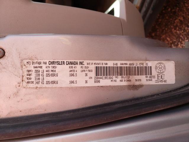 2D8HN44E19R518642 - 2009 DODGE GRAND CARA SE SILVER photo 14