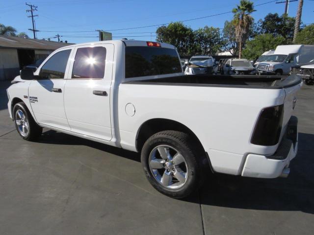 1C6RR6KT9KS512832 - 2019 RAM 1500 CLASS TRADESMAN WHITE photo 4