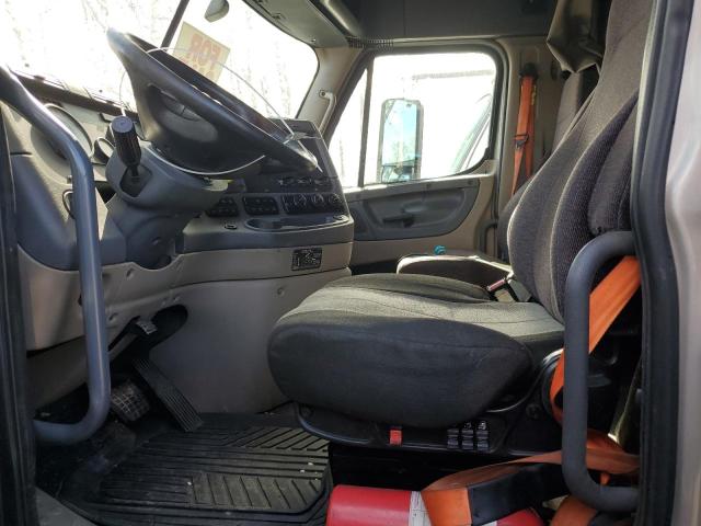 3AKJGLDR9HSHF1047 - 2017 FREIGHTLINER CASCADIA 1 灰色 照片 5