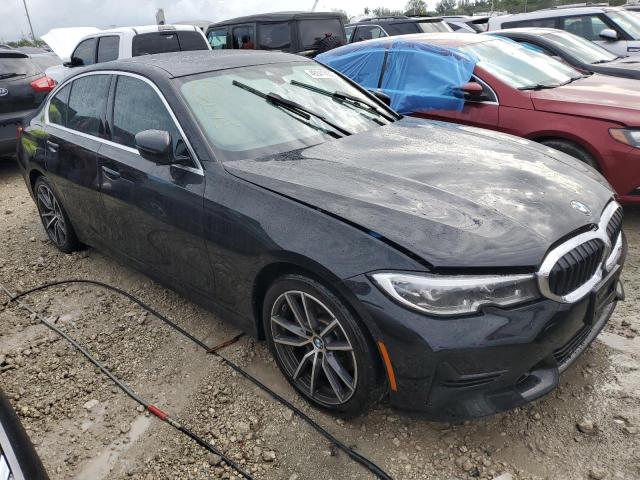 3MW5R7J0XM8B64318 - 2021 BMW 330XI BLACK photo 4