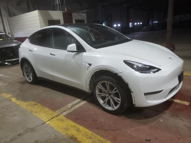 7SAYGDEE5PF685962 - 2023 TESLA MODEL Y WHITE photo 4