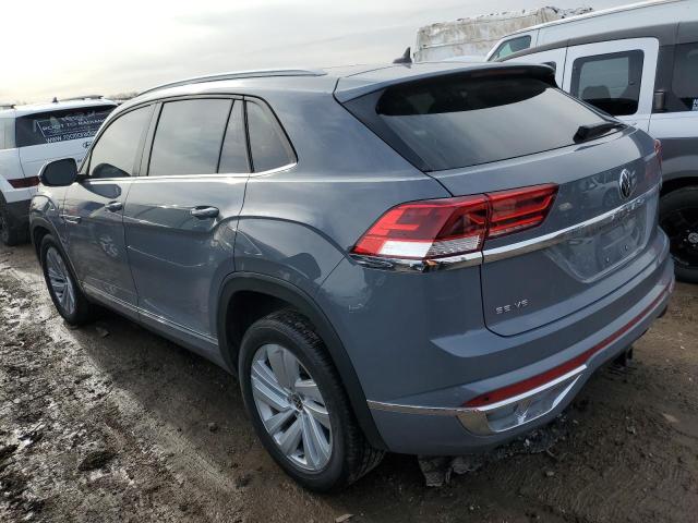 1V2PE2CAXMC217963 - 2021 VOLKSWAGEN ATLAS CROS SE Сірий фото 2