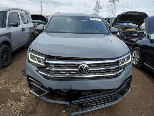 1V2PE2CAXMC217963 - 2021 VOLKSWAGEN ATLAS CROS SE Сірий фото 5