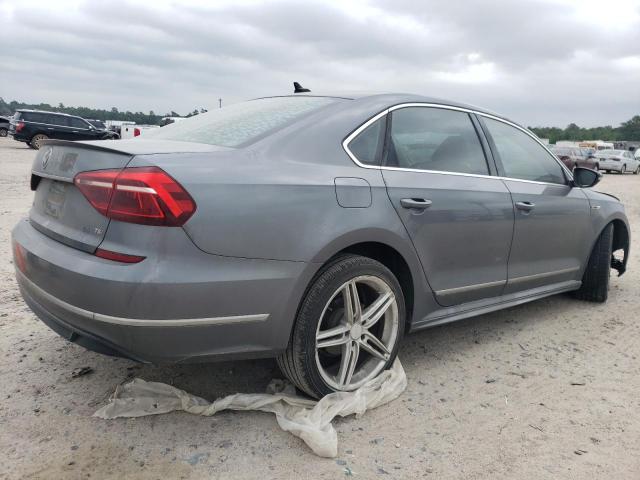 1VWDT7A34HC086351 - 2017 VOLKSWAGEN PASSAT R-LINE Boz foto 3