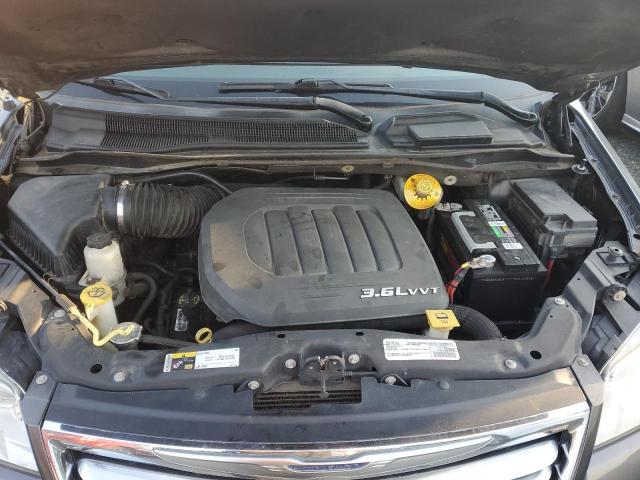 2C4RC1CG7GR135604 - 2016 CHRYSLER TOWN & COU TOURING L GRAY photo 12