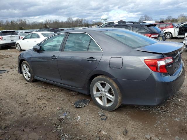 4T1BF1FK5EU331562 - 2014 TOYOTA CAMRY L GRAY photo 2