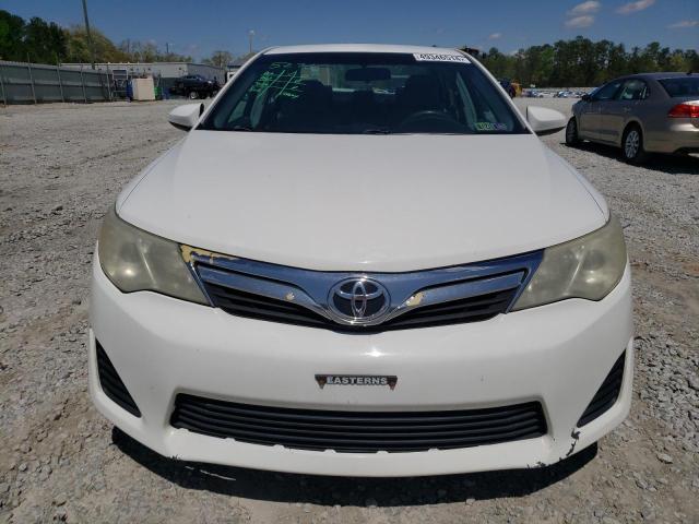 4T4BF1FK6DR296339 - 2013 TOYOTA CAMRY L WHITE photo 5