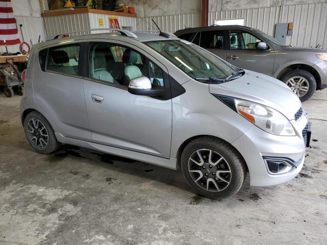 KL8CF6S95FC708304 - 2015 CHEVROLET SPARK 2LT GRAY photo 4