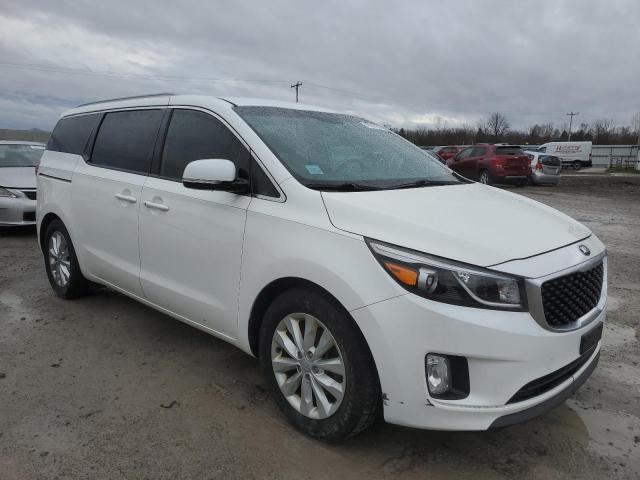 KNDMC5C15F6056984 - 2015 KIA SEDONA EX WHITE photo 4