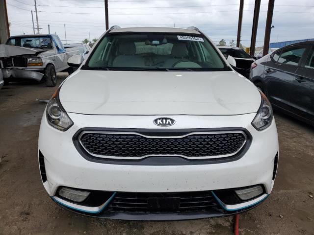 KNDCM3LD9K5236590 - 2019 KIA NIRO LX WHITE photo 5