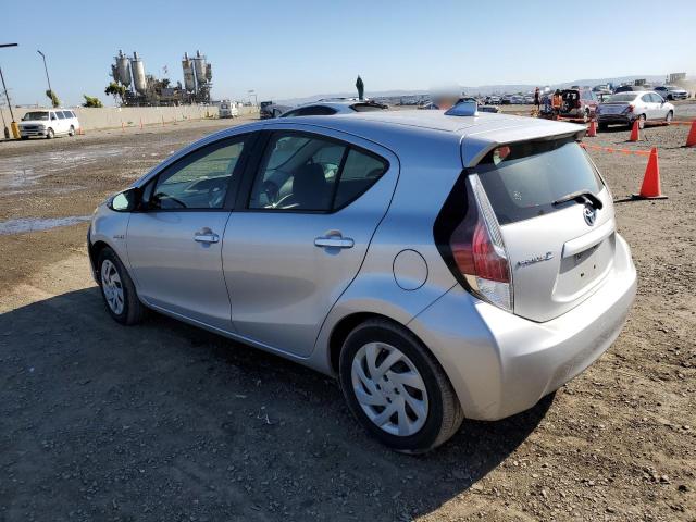 JTDKDTB39F1096963 - 2015 TOYOTA PRIUS C SILVER photo 2