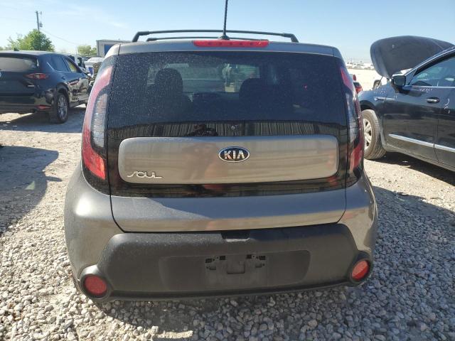 KNDJN2A2XG7257394 - 2016 KIA SOUL GRAY photo 6