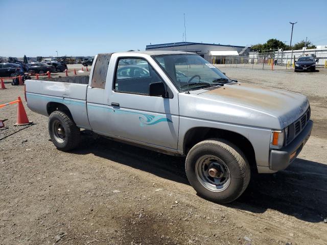 1N6SD16S0PC322638 - 1993 NISSAN TRUCK KING CAB SILVER photo 4