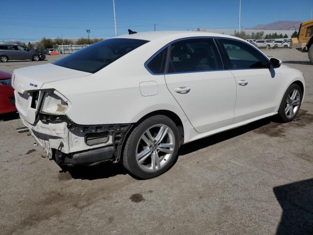 1VWBV7A35FC084722 - 2015 VOLKSWAGEN PASSAT SE WHITE photo 3