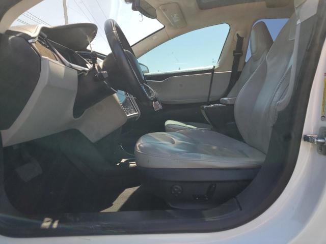 5YJSA1CGXDFP03603 - 2013 TESLA MODEL S 白色 照片 7