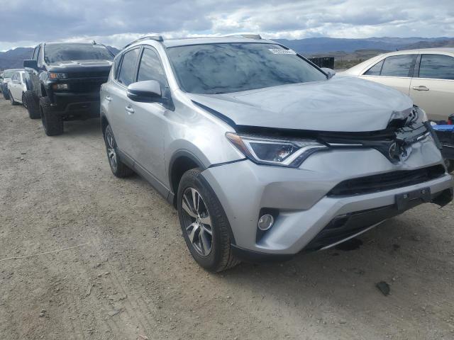 2T3WFREV7JW481458 - 2018 TOYOTA RAV4 ADVENTURE SILVER photo 4