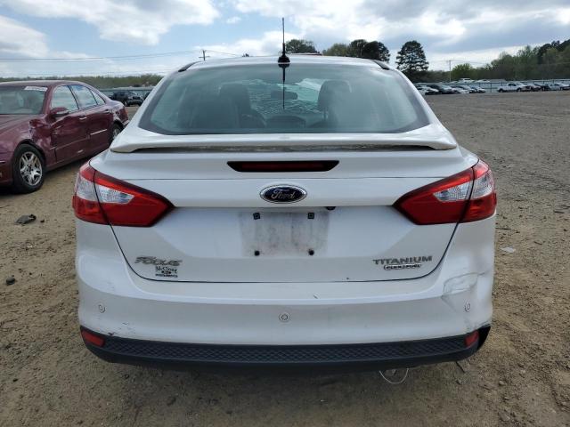 1FADP3J26EL257898 - 2014 FORD FOCUS TITANIUM WHITE photo 6