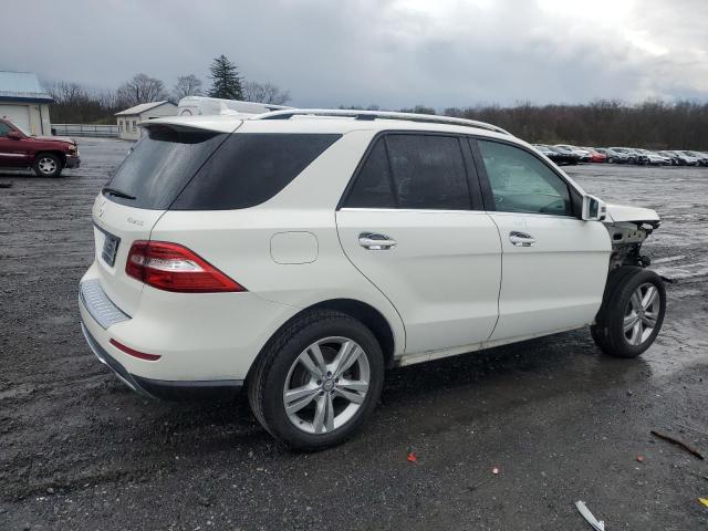 4JGDA5HB2DA168798 - 2013 MERCEDES-BENZ ML 350 4MATIC WHITE photo 3