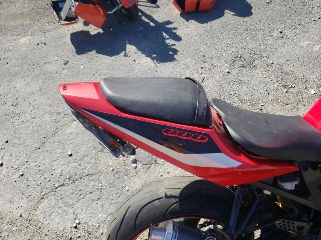 JS1GN7CA452100718 - 2005 SUZUKI GSX-R600 K RED photo 6