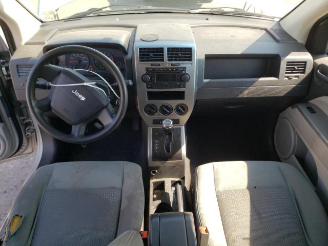 1J8FF47W37D265243 - 2007 JEEP COMPASS SILVER photo 8