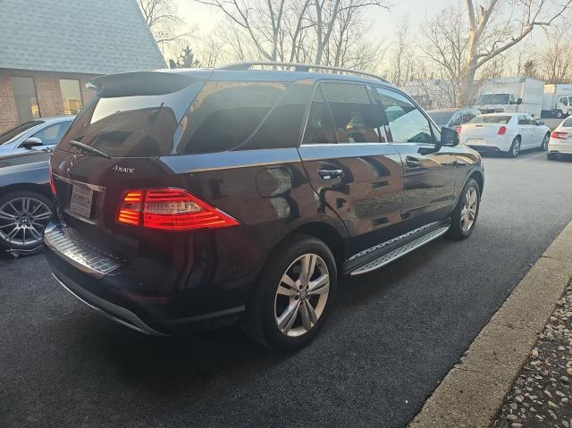 4JGDA5HB0EA397093 - 2014 MERCEDES-BENZ ML 350 4MATIC BLUE photo 4