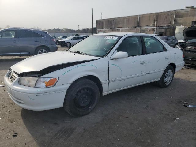 2001 TOYOTA CAMRY LE, 