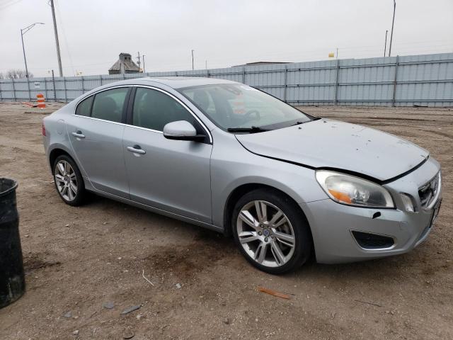 YV1612FH0D2216984 - 2013 VOLVO S60 T5 SILVER photo 4