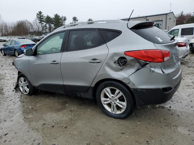 KM8JU3AC8DU770881 - 2013 HYUNDAI TUCSON GLS SILVER photo 2