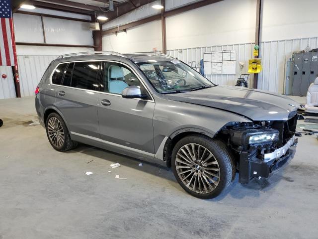 5UX23EM03P9R11371 - 2023 BMW X7 XDRIVE40I CHARCOAL photo 4