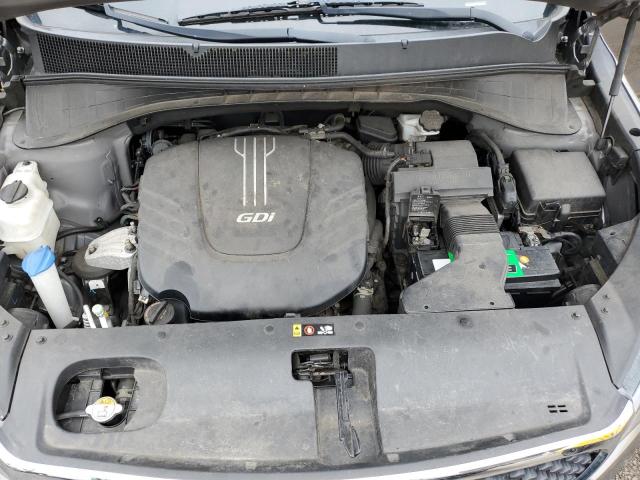 5XYPGDA56JG368755 - 2018 KIA SORENTO LX GRAY photo 12