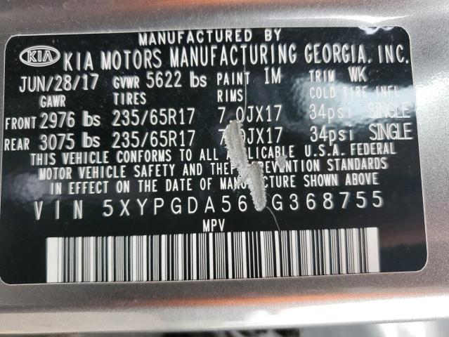 5XYPGDA56JG368755 - 2018 KIA SORENTO LX GRAY photo 13