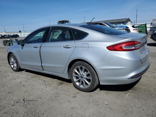 3FA6P0LU8HR385667 - 2017 FORD FUSION SE HYBRID SILVER photo 2