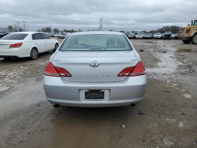 4T1BK36B47U238851 - 2007 TOYOTA AVALON XLS XL SILVER photo 6