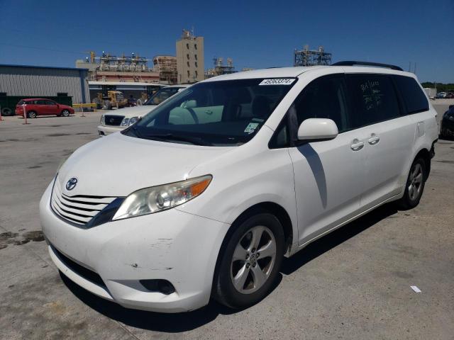 5TDKK3DC5FS540362 - 2015 TOYOTA SIENNA LE WHITE photo 1