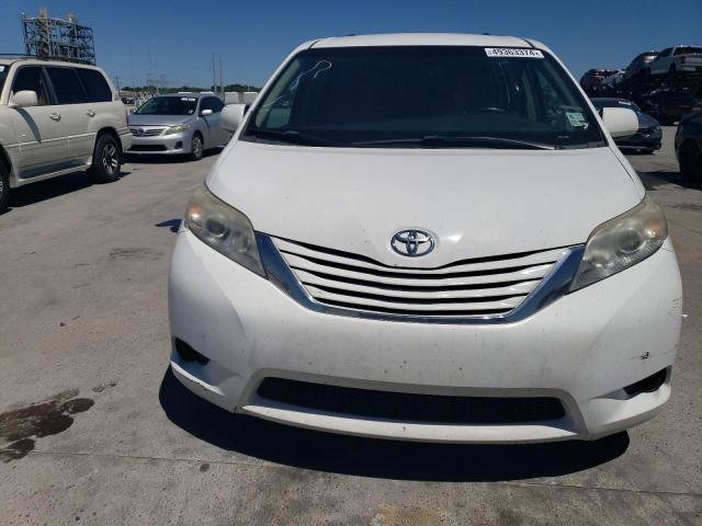 5TDKK3DC5FS540362 - 2015 TOYOTA SIENNA LE WHITE photo 5