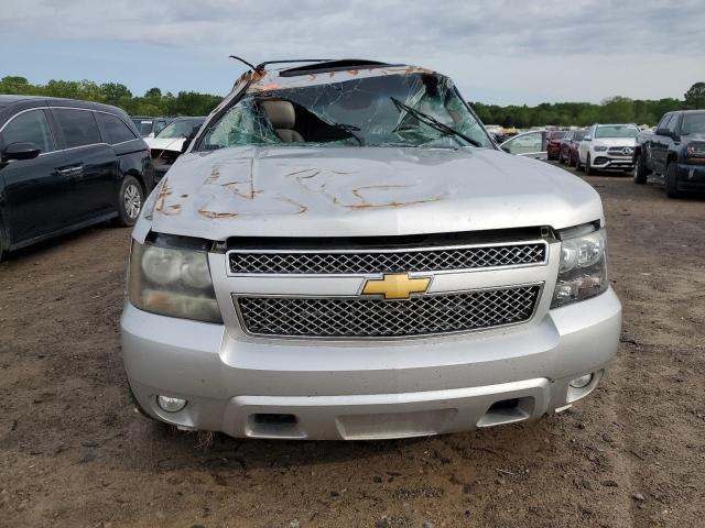 1GNSCBE0XBR205576 - 2011 CHEVROLET TAHOE C1500 LT SILVER photo 5