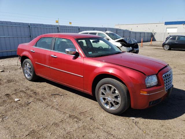 2C3CK5CV2AH179218 - 2010 CHRYSLER 300 TOURING RED photo 4