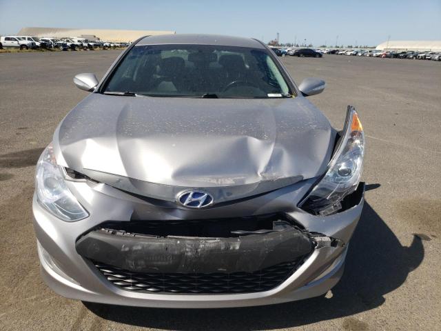 KMHEC4A43DA094392 - 2013 HYUNDAI SONATA HYBRID SILVER photo 5