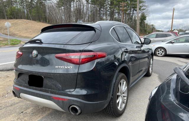 ZASFAKBN1J7B67396 - 2018 ALFA ROMEO STELVIO TI შავი ფოტო 4