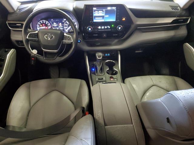 5TDGZRBH5NS568177 - 2022 TOYOTA HIGHLANDER XLE Gümüş foto 8