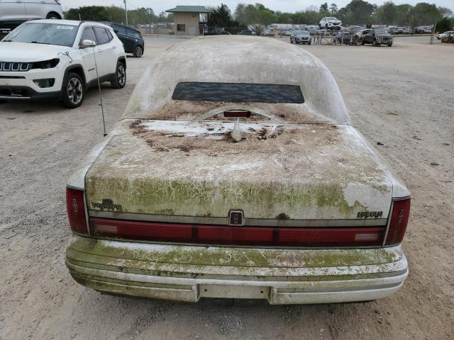 1LNLM81W3NY710601 - 1992 LINCOLN TOWN CAR EXECUTIVE WHITE photo 6