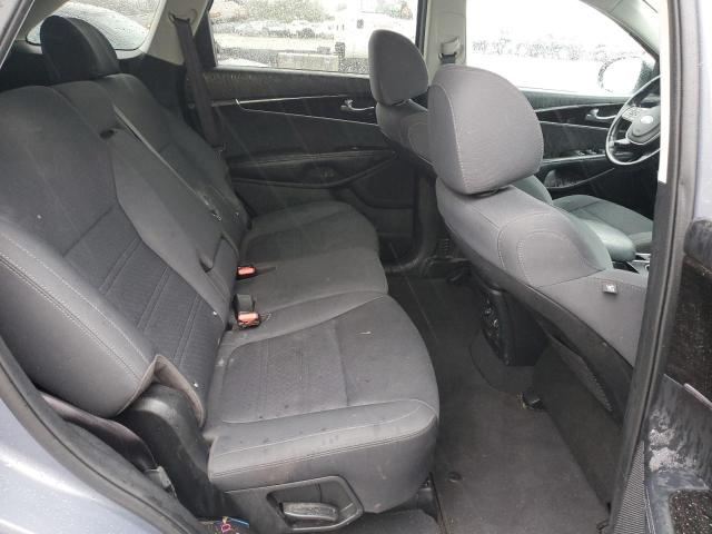 5XYPGDA39KG602418 - 2019 KIA SORENTO L GRAY photo 11