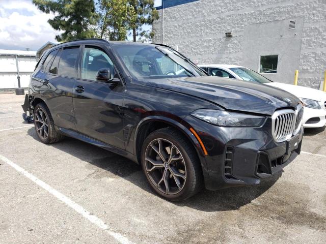 5UX23EU04R9S66345 - 2024 BMW X5 XDRIVE40I BLACK photo 4