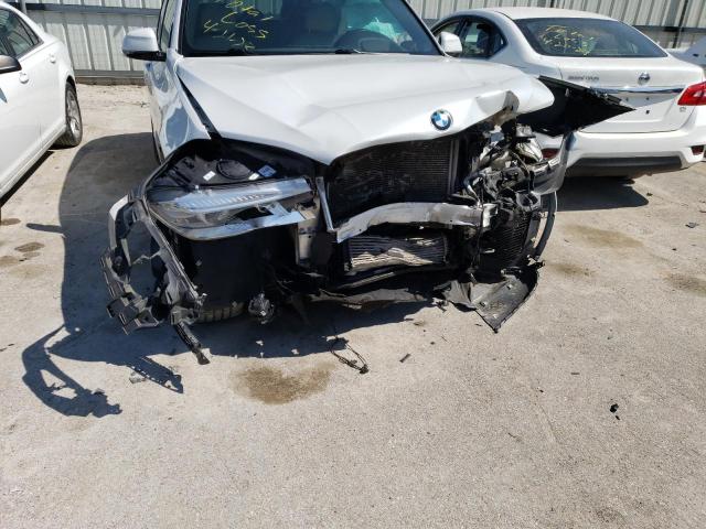 5UXKR2C53J0Z18262 - 2018 BMW X5 SDRIVE35I WHITE photo 13